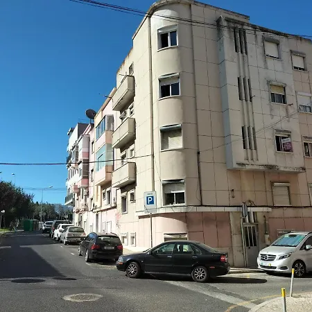 Terrace Flat Near River Apartment *