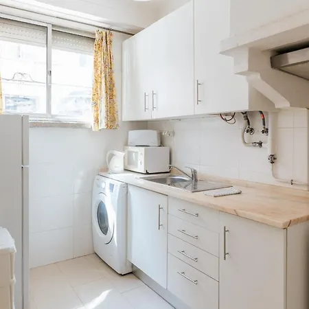 Terrace Flat Near River Apartment *