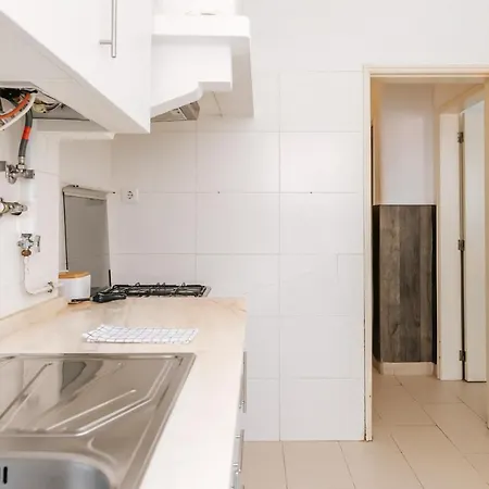 Apartment Terrace Flat Near River